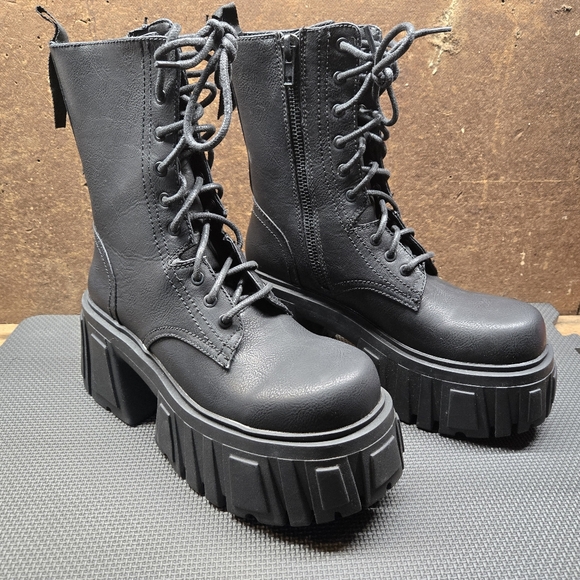Black Platform Combat Boots - Picture 1 of 5